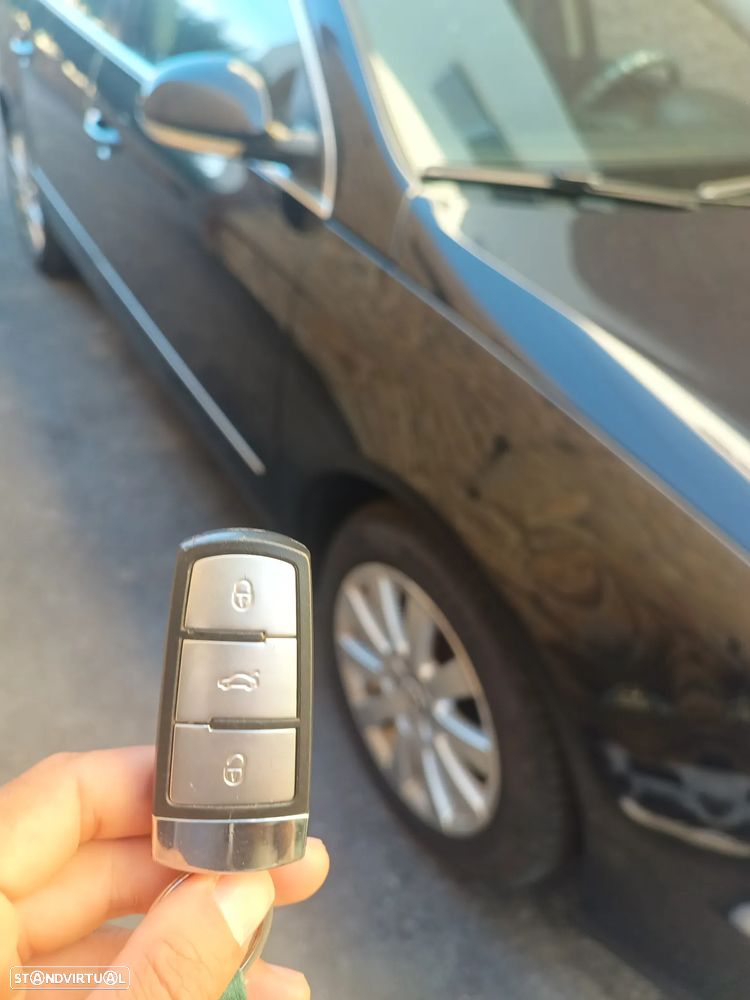 VW Passat Variant 2.0 TDI 4M Confortline - 4