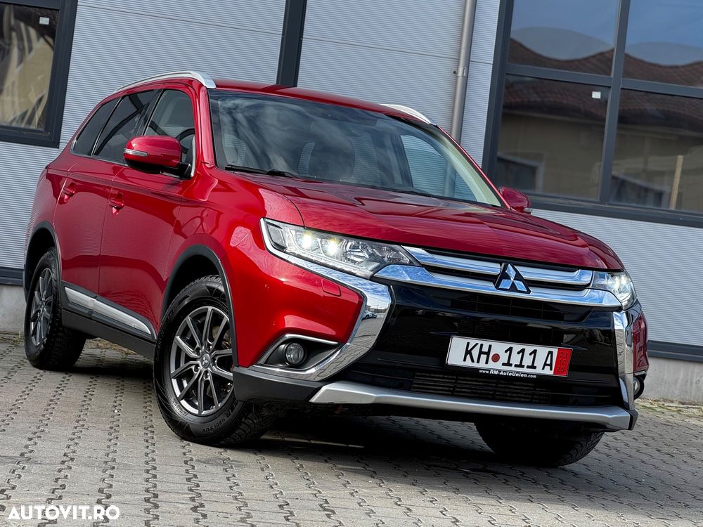 Mitsubishi Outlander 2.2 DI-D 4WD Automatik Edition+ - 9