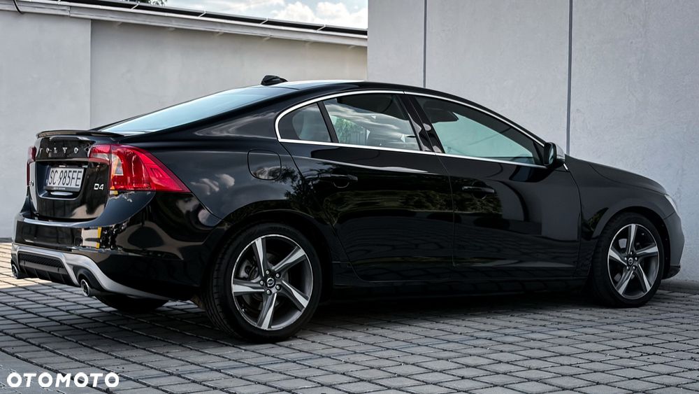 Volvo S60 D4 Geartronic Momentum - 10