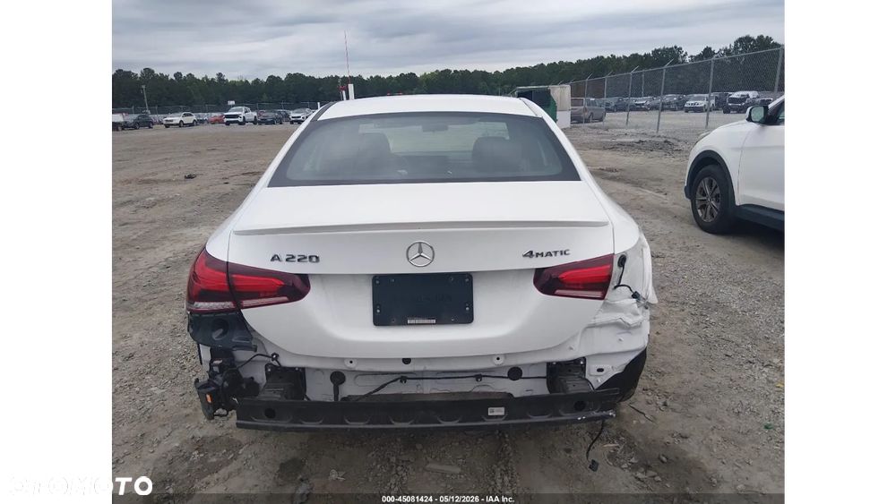 Mercedes-Benz Klasa A 220 4Matic 7G-DCT AMG Line - 9