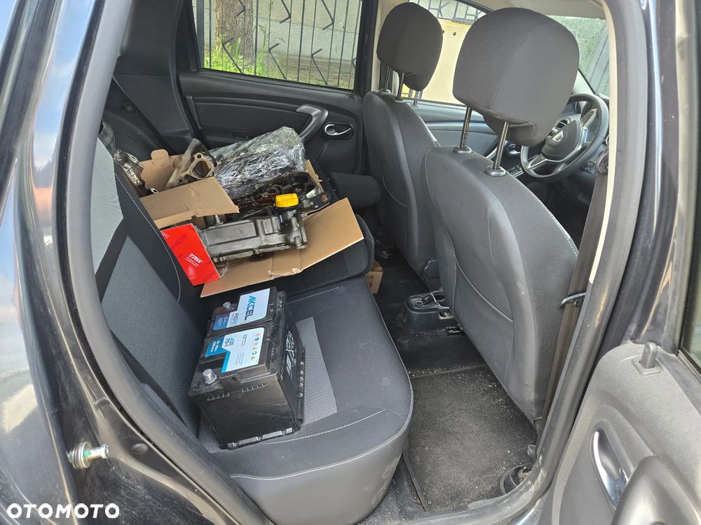 Dacia Duster 1.2 TCe Comfort 4WD - 6