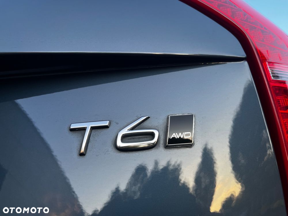 Volvo XC 90 T6 AWD Momentum 7os - 33