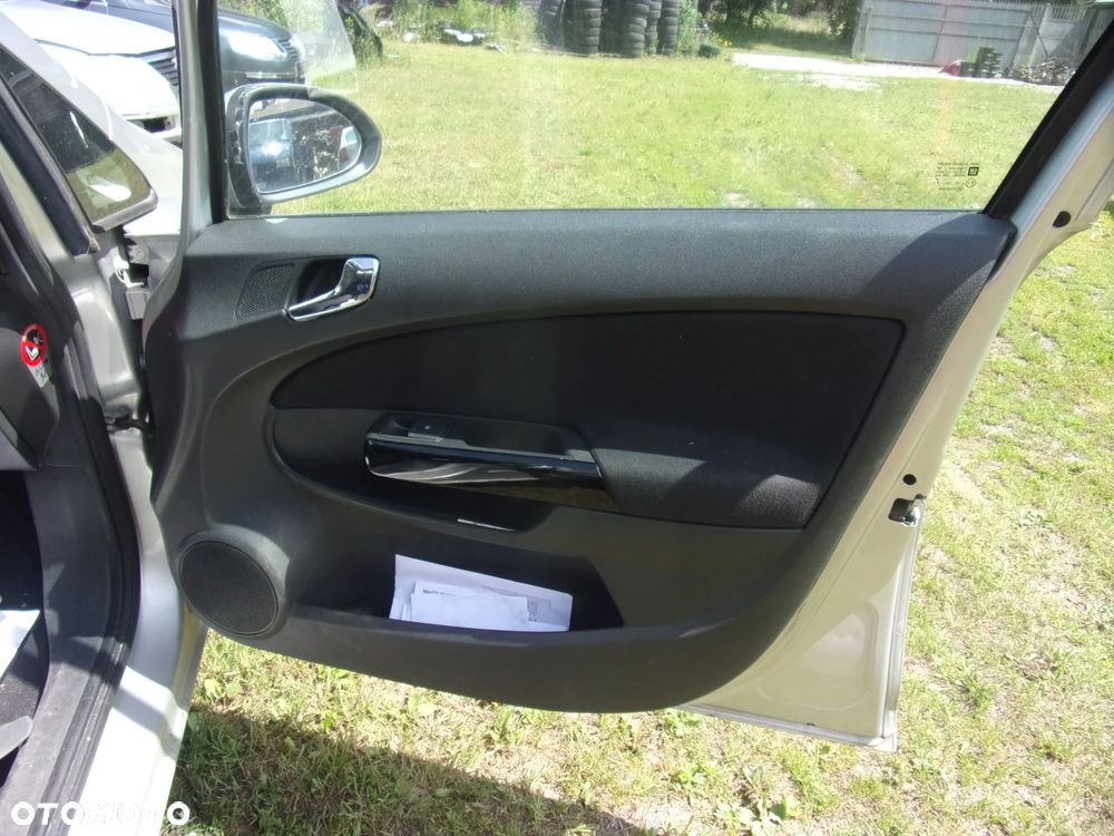 OPEL CORSA D zderzak maska lusterka szyby wnętrze fotele części - 16