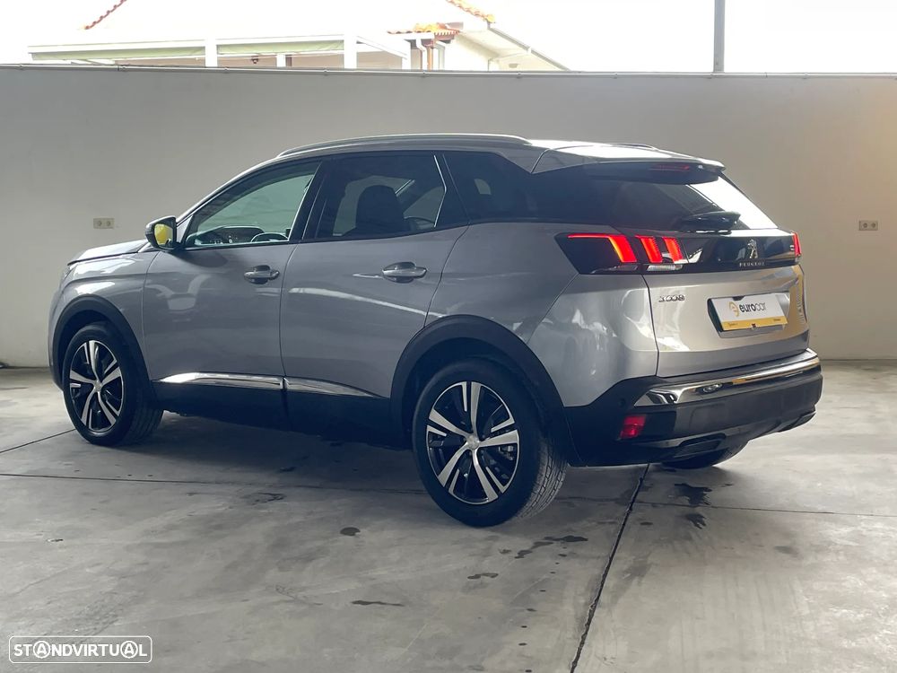 Peugeot 3008 BlueHDi 130 Stop & Start EAT8 Allure - 3