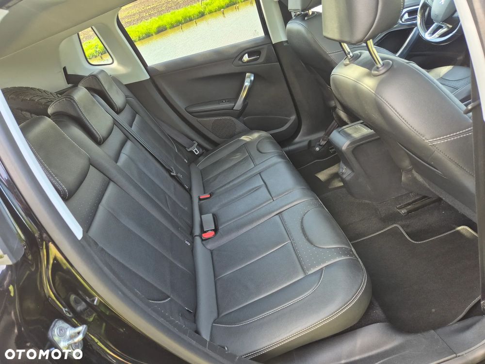Peugeot 2008 120 VTI Allure - 7