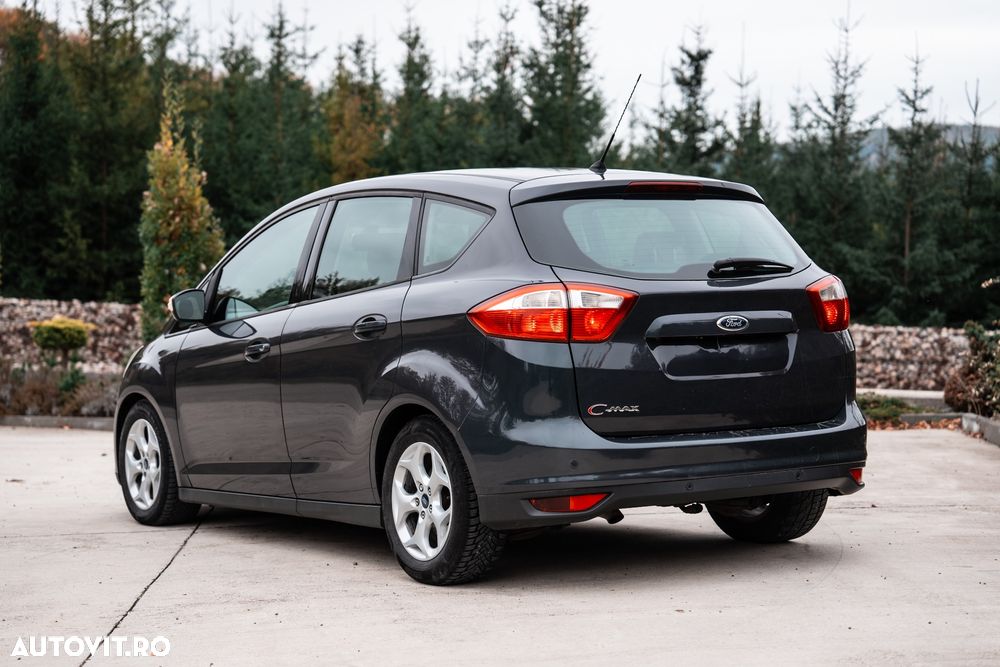 Ford C-Max - 3