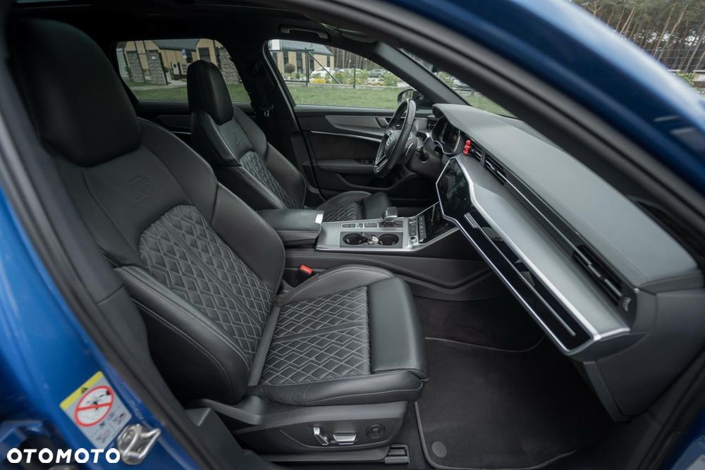 Audi A6 Avant 55 TFSI e quattro S tronic sport - 29