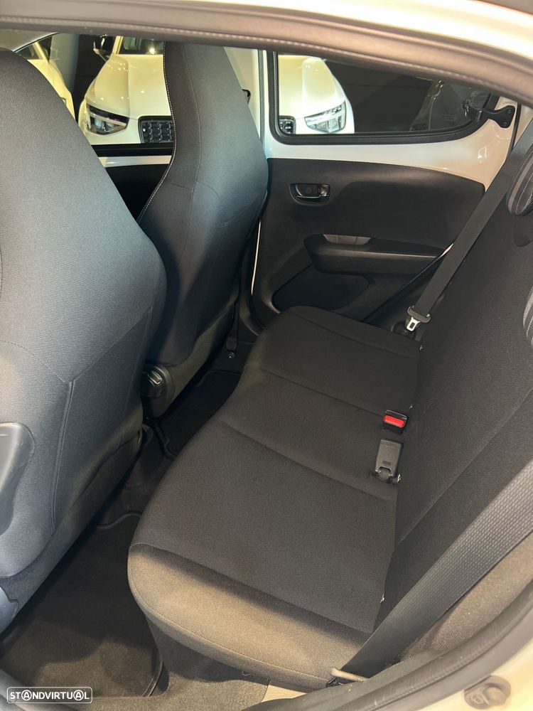 Peugeot 108 1.0 VTi Allure - 35