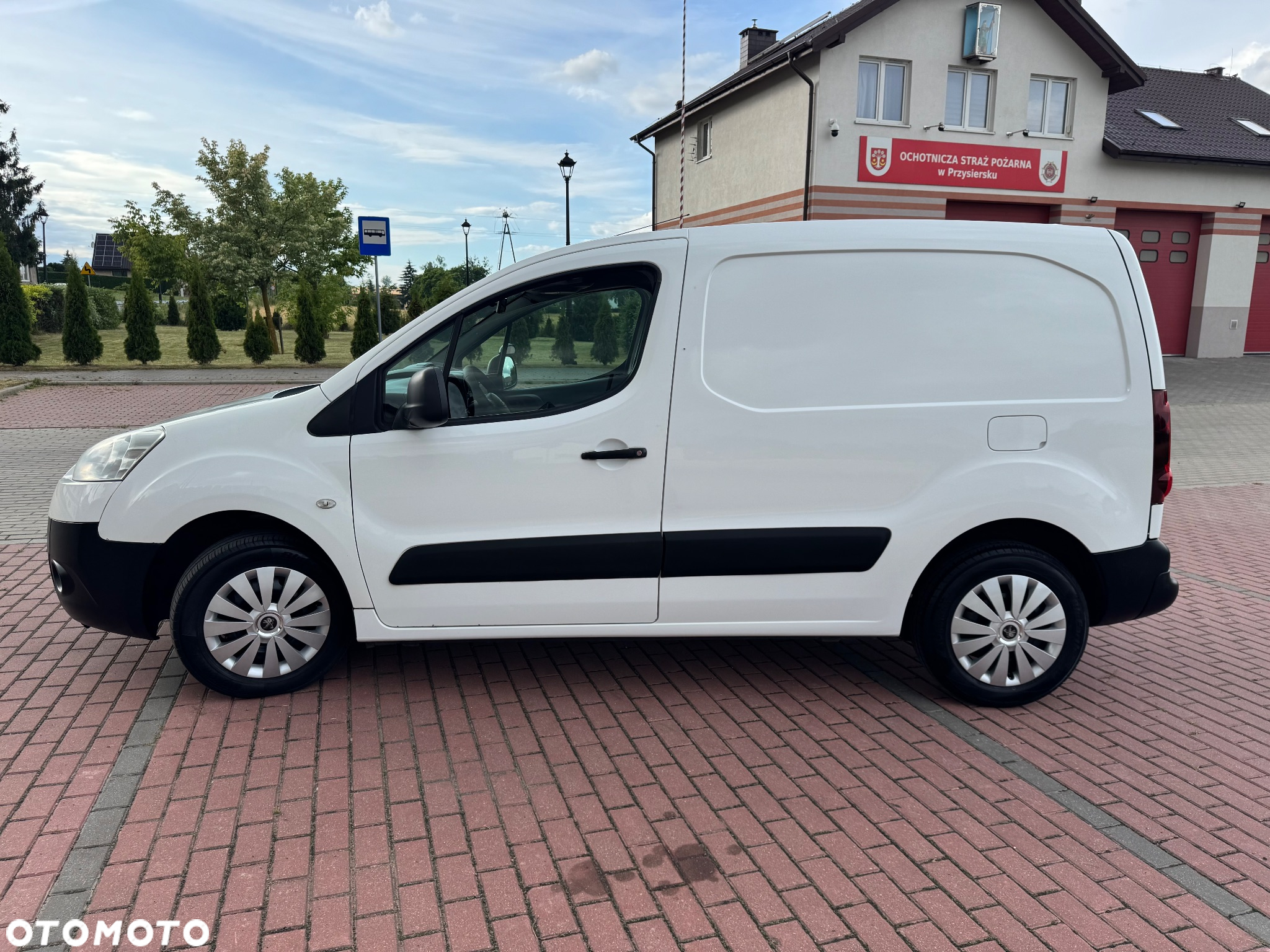 Peugeot Partner - 11