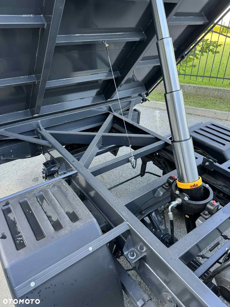 Iveco Daily Doka 40C14 - 7 OSOBOWY - 24