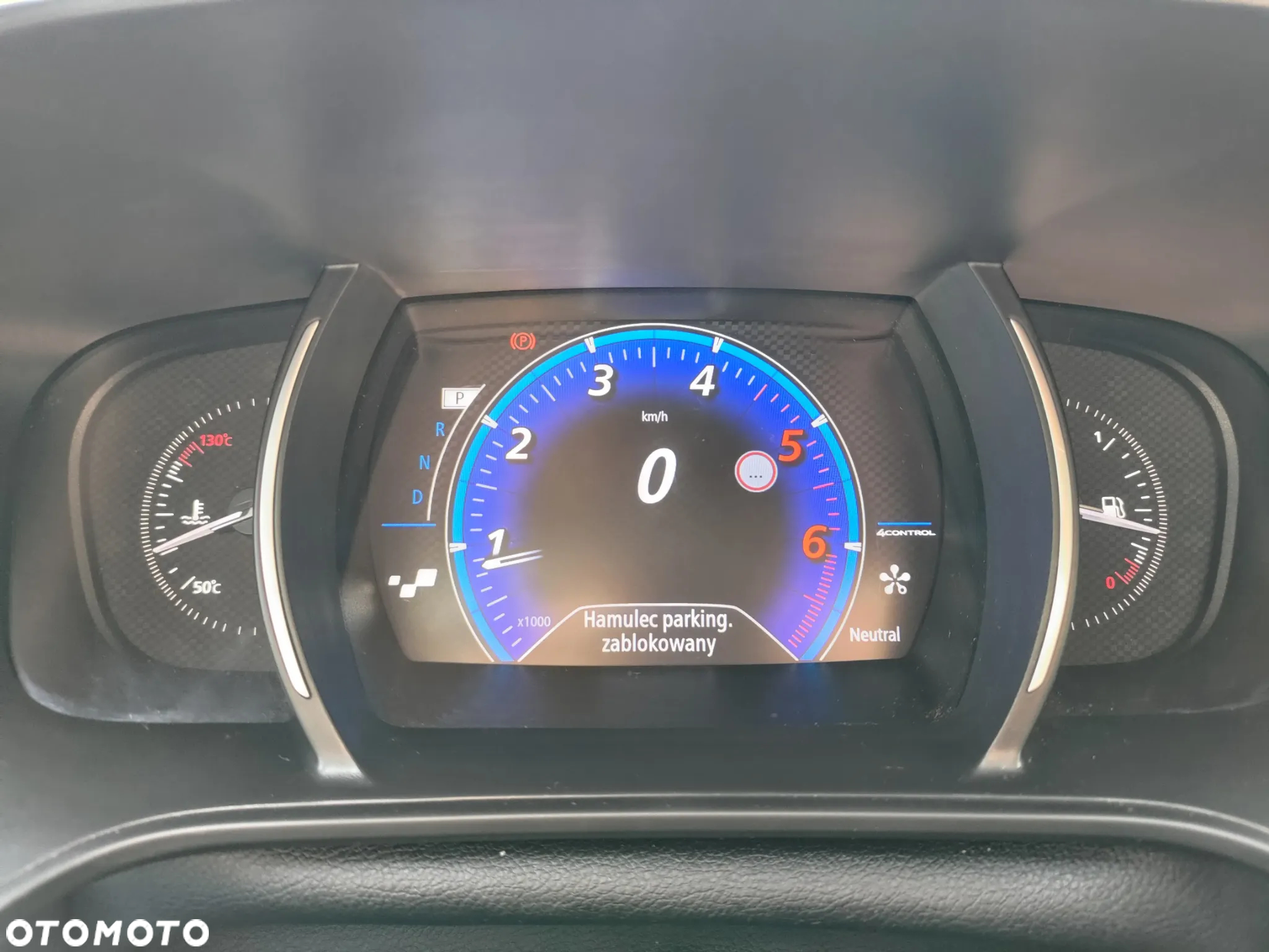 Renault Megane 1.6 dCi GT EDC - 24