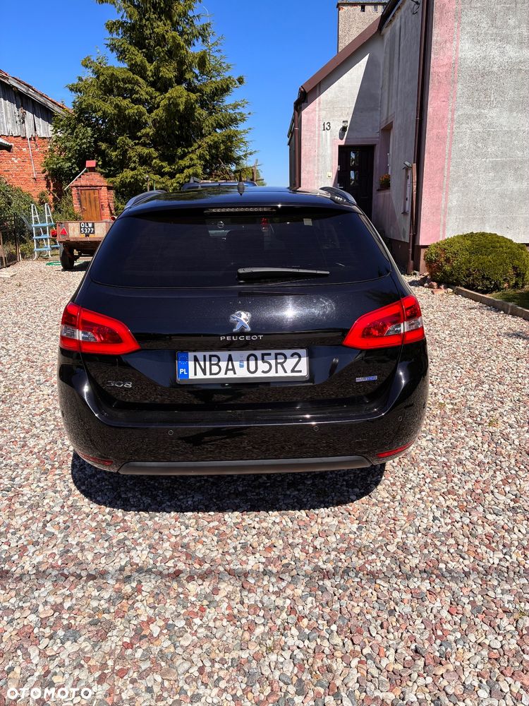 Peugeot 308 1.6 BlueHDi Allure S&S - 6