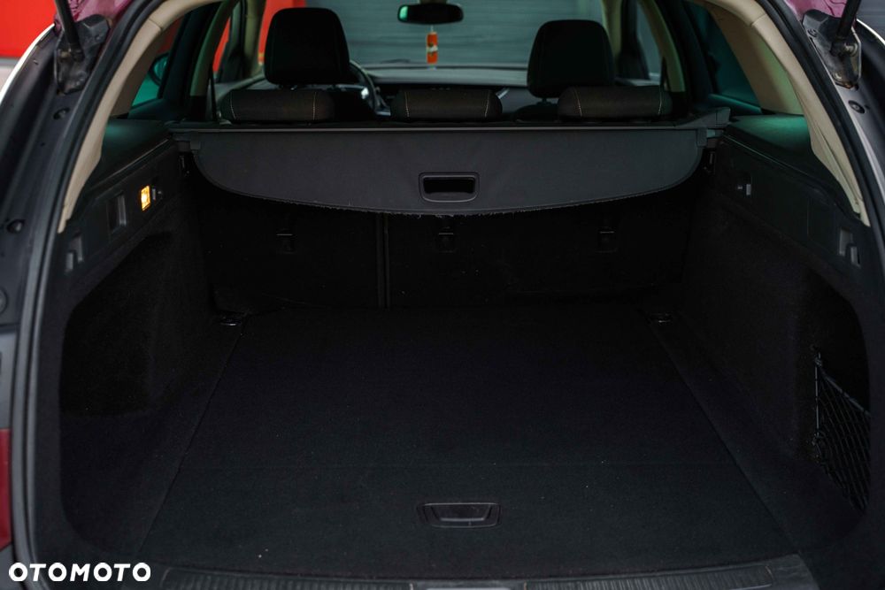 Opel Insignia 1.6 ECOTEC Business Edition - 19