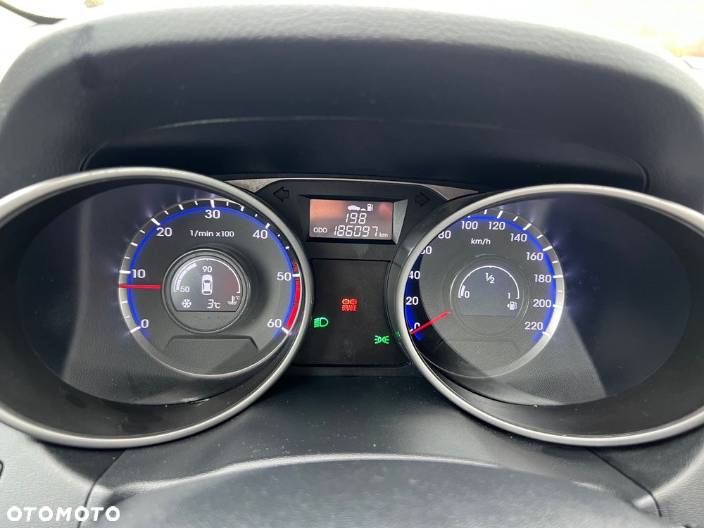 Hyundai ix35 1.7 CRDi Premium 2WD - 7