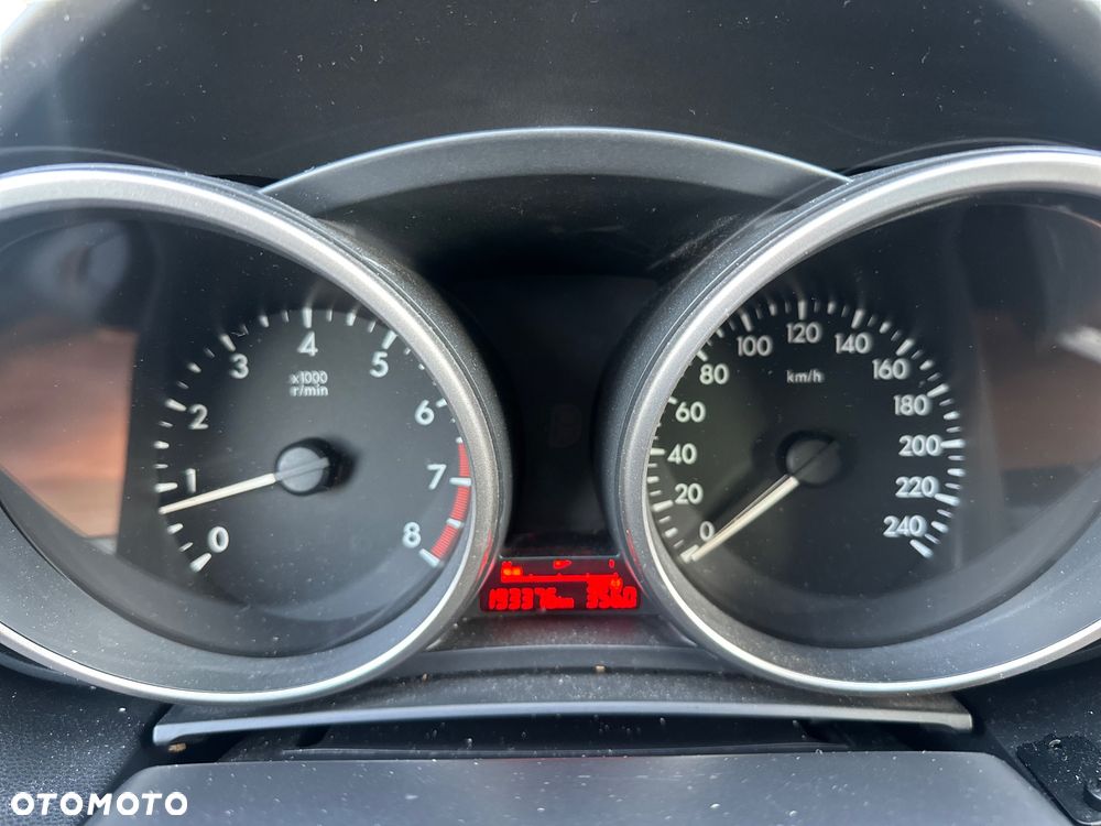 Mazda 5 2.0 Sport - 22