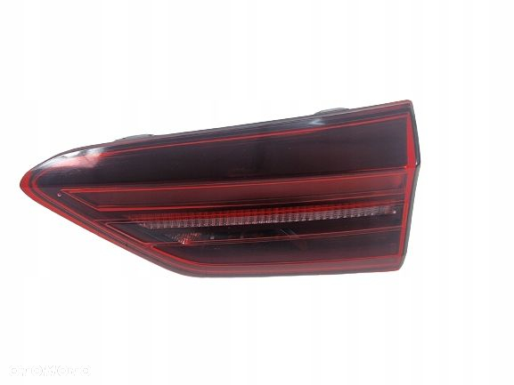 LAMPA PRAWA TYŁ KLAPY VW POLO VI LIFT 2G0945308C