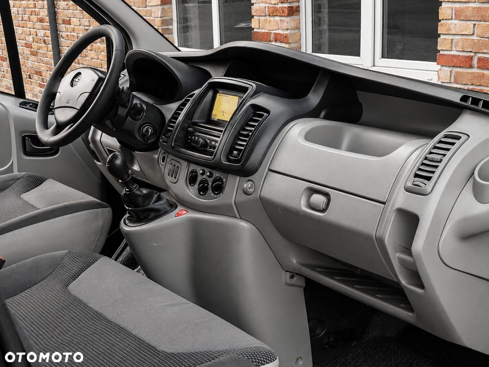 Opel VIVARO - 12