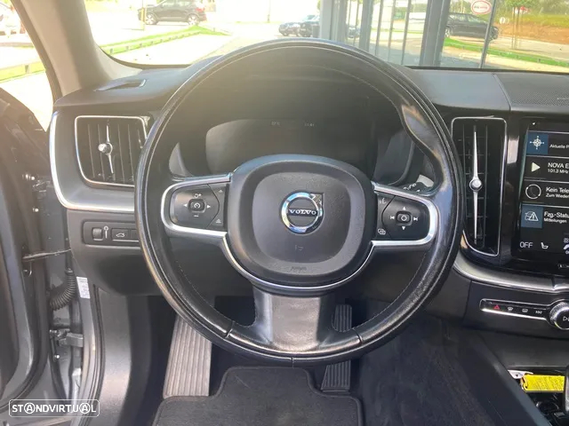 Volvo XC 60 2.0 T6 PHEV Inscription AWD - 18