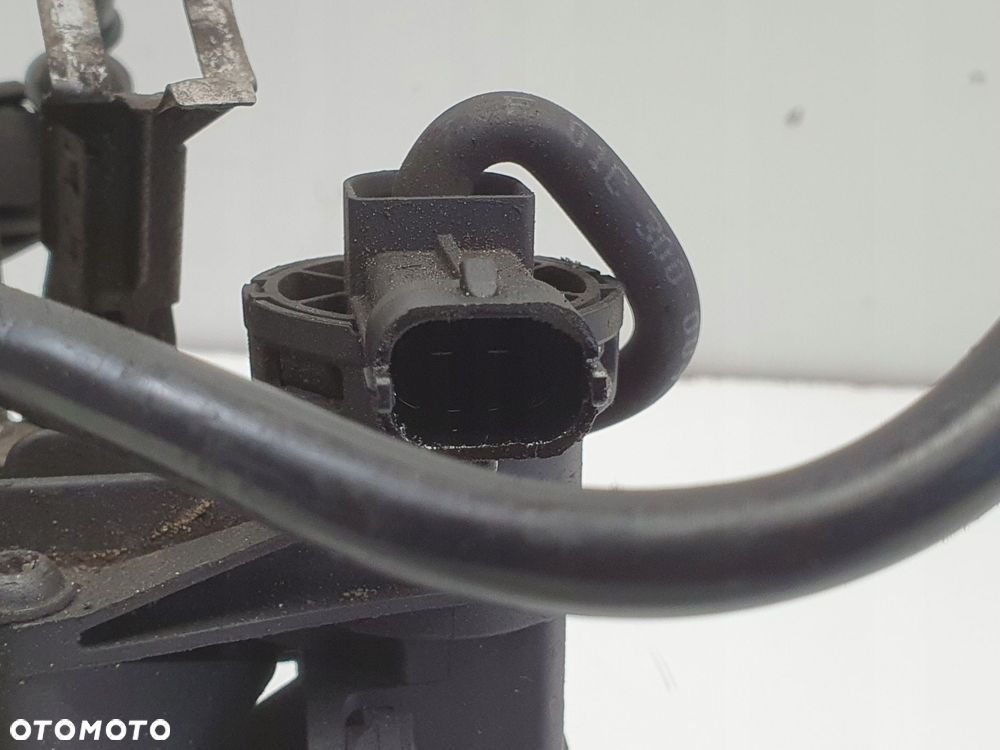 Opel Corsa D 1.0 12V KOLEKTOR SSĄCY 0280600062 55557905 - 11