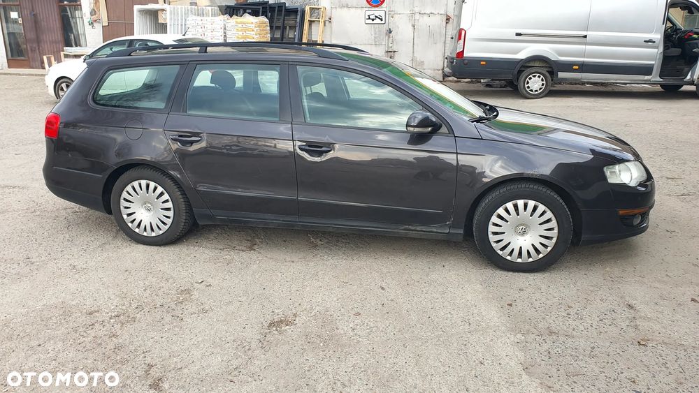 Volkswagen Passat 2.0 TDI Comfortline Optimum DSG - 18