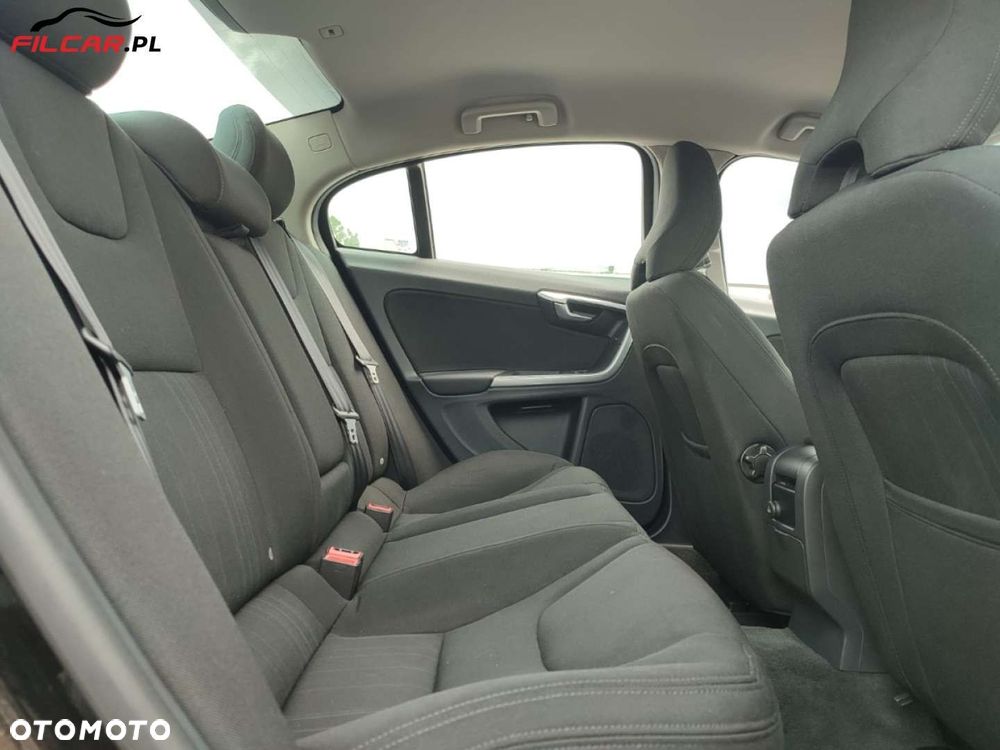 Volvo S60 - 15