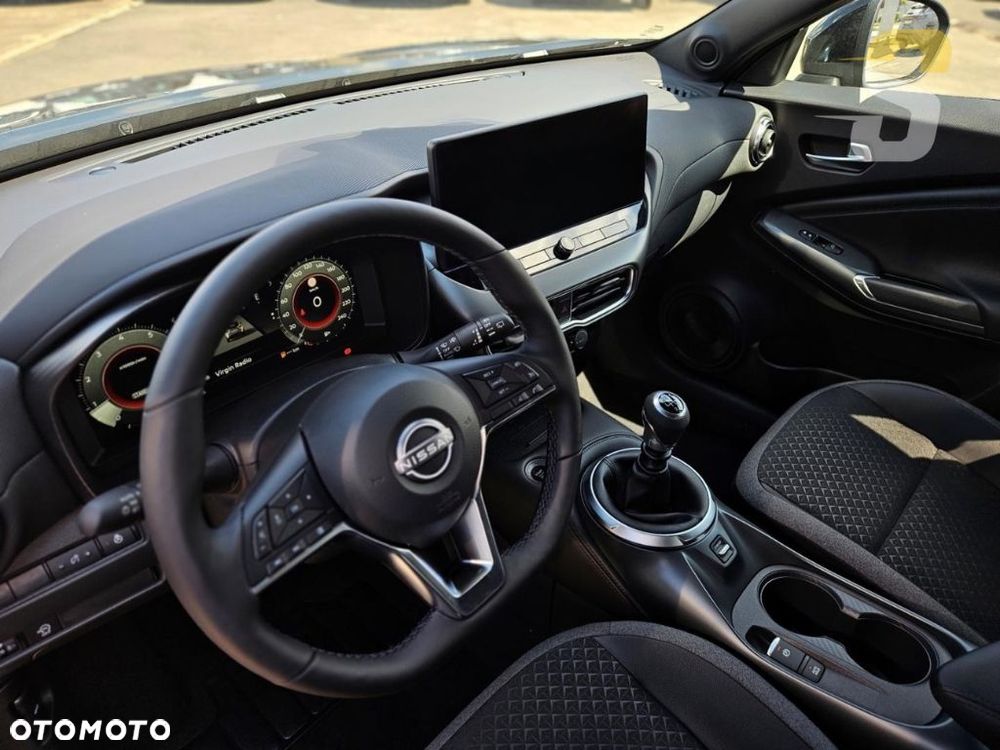 Nissan Juke 1.0 DIG-T N-Connecta - 10