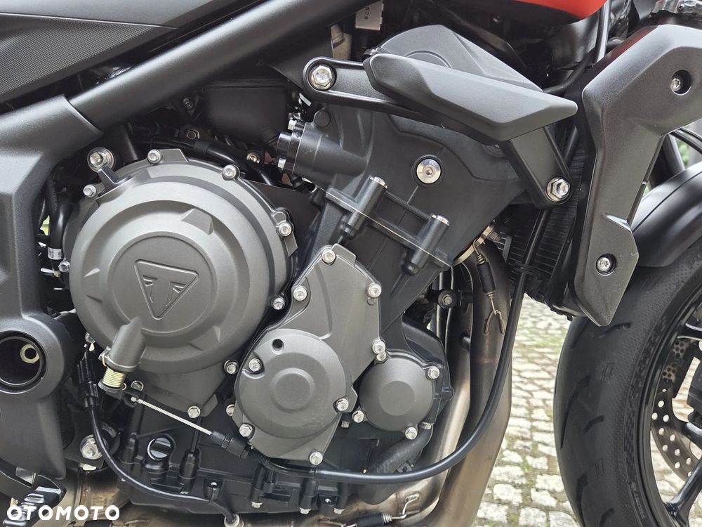 Triumph Trident - 11