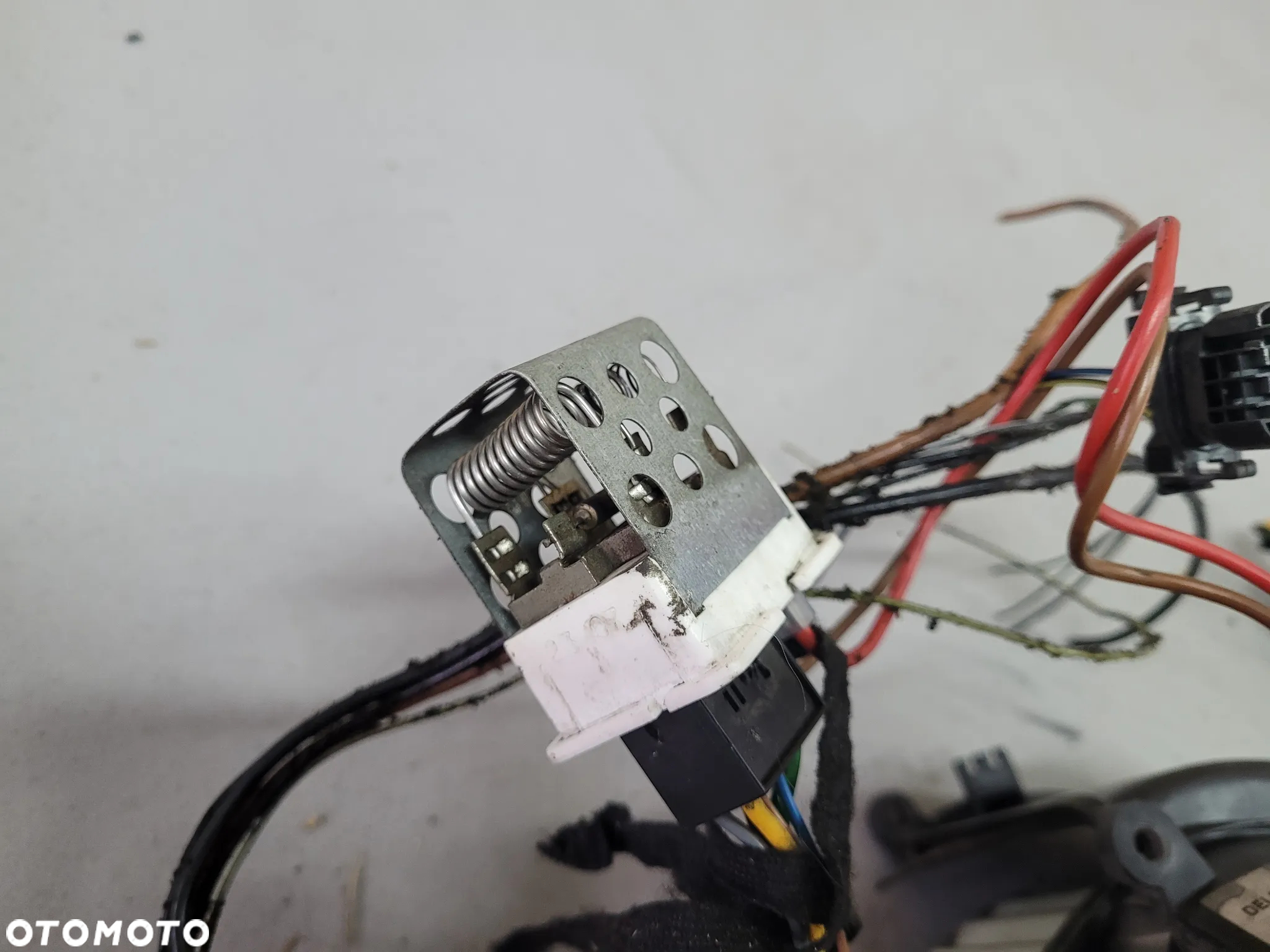 Wentylator dmuchawa nawiewu rezystor Opel Astra II G Europa 52485311 - 6