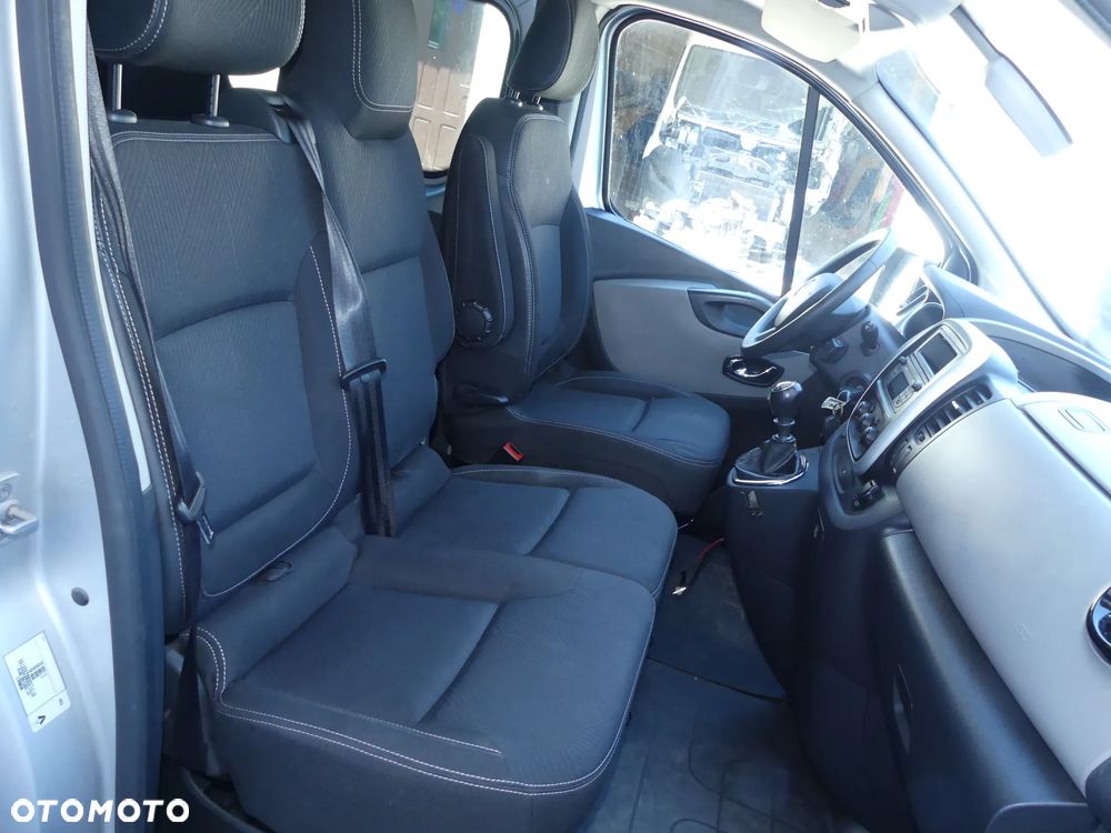 Renault Trafic - 17