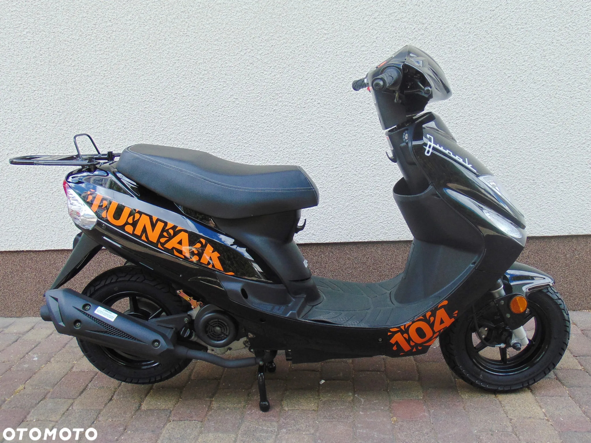 Junak 104 - 2