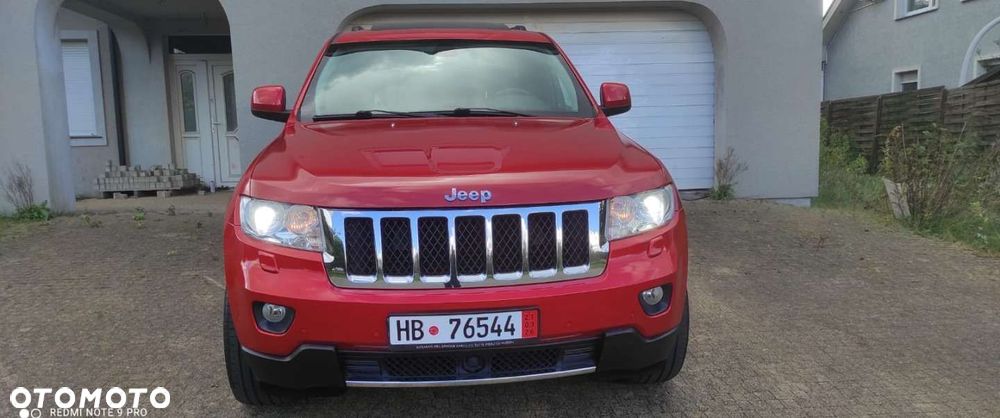 Jeep Grand Cherokee - 29