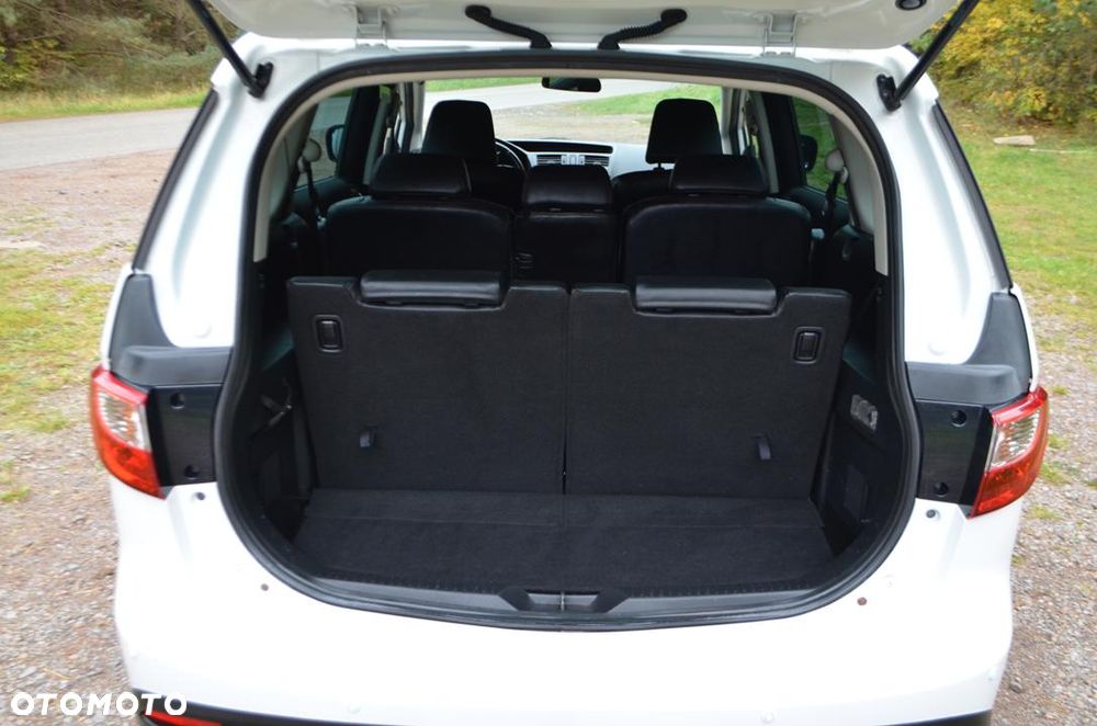 Mazda 5 - 17