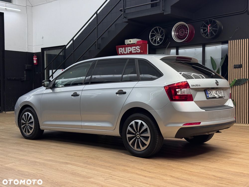 Skoda RAPID 1.6 TDI DPF Emotion Plus - 4