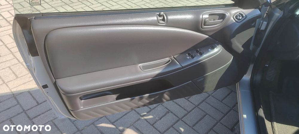 Chrysler Stratus LX 2.5 - 16