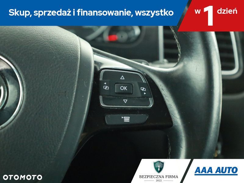 Volkswagen Touareg - 18