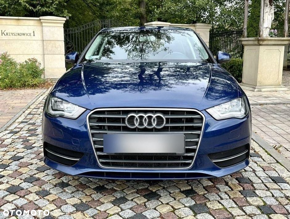 Audi A3 Sportback 2.0 TDI Ambition - 11