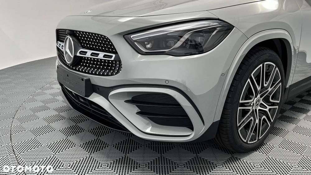 Mercedes-Benz GLA 200 mHEV AMG Line 7G-DCT - 9