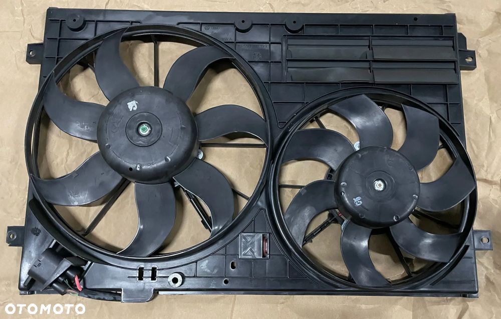 Audi VW wentylatory wiatraki podwójne obudowa 1K0121207AA 3C0959455F nowe - 1