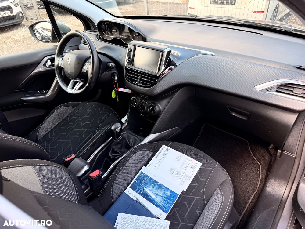 Peugeot 2008 PureTech 82 Active - 8