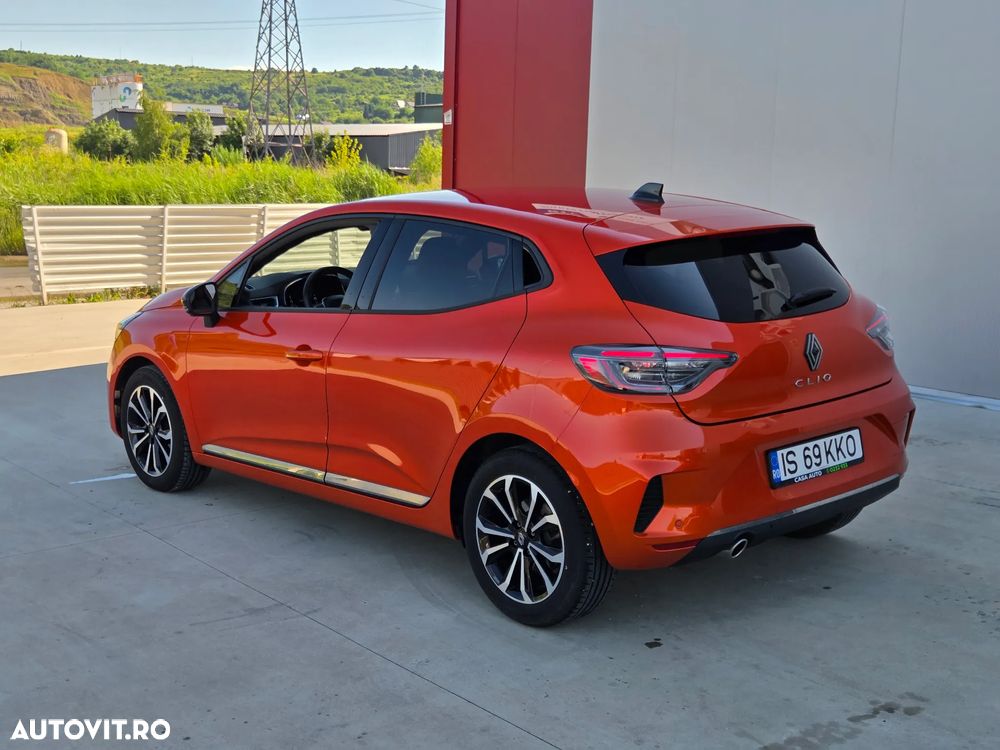 Renault Clio - 24