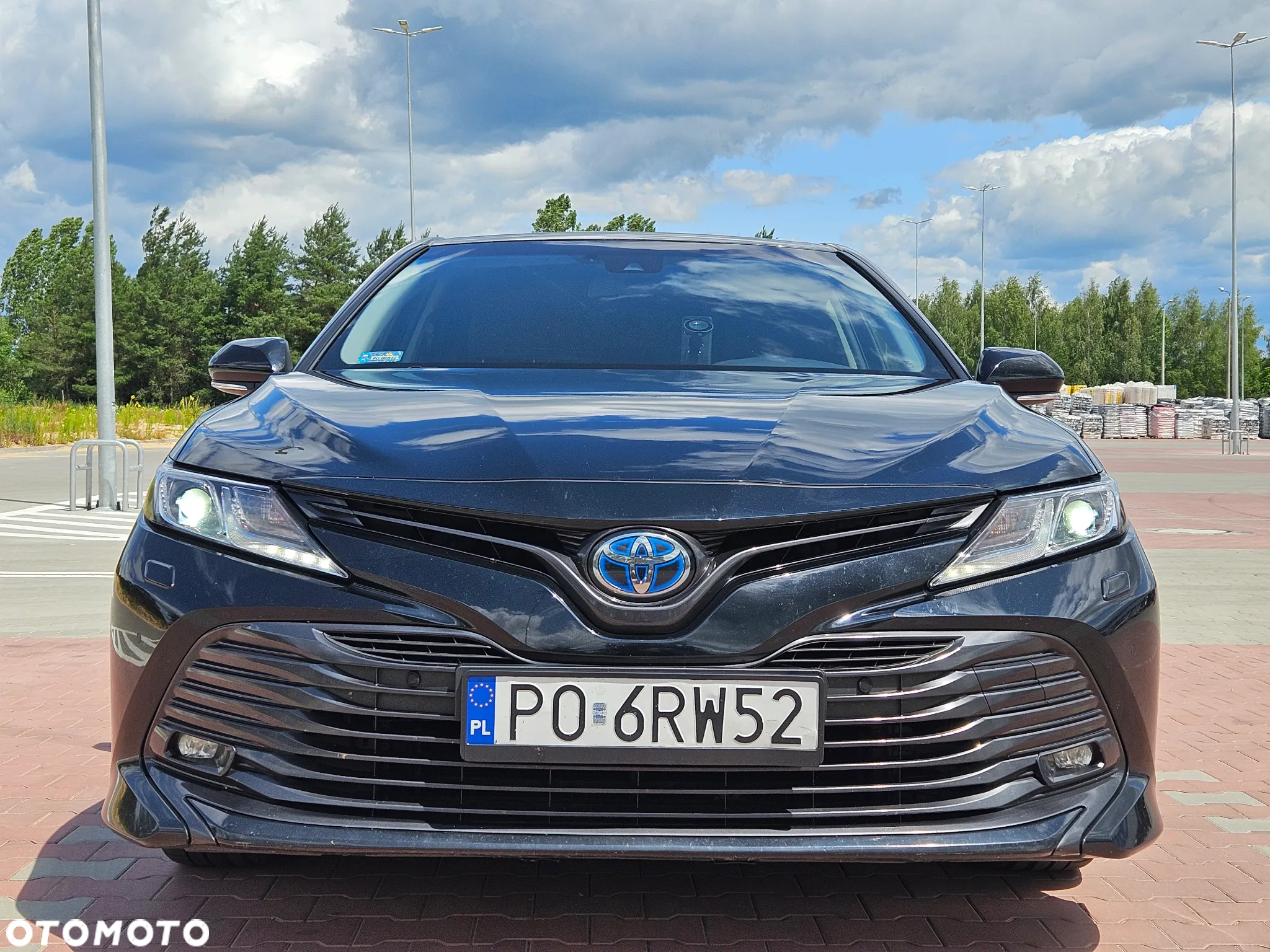 Toyota Camry 2.5 Hybrid Comfort CVT - 4