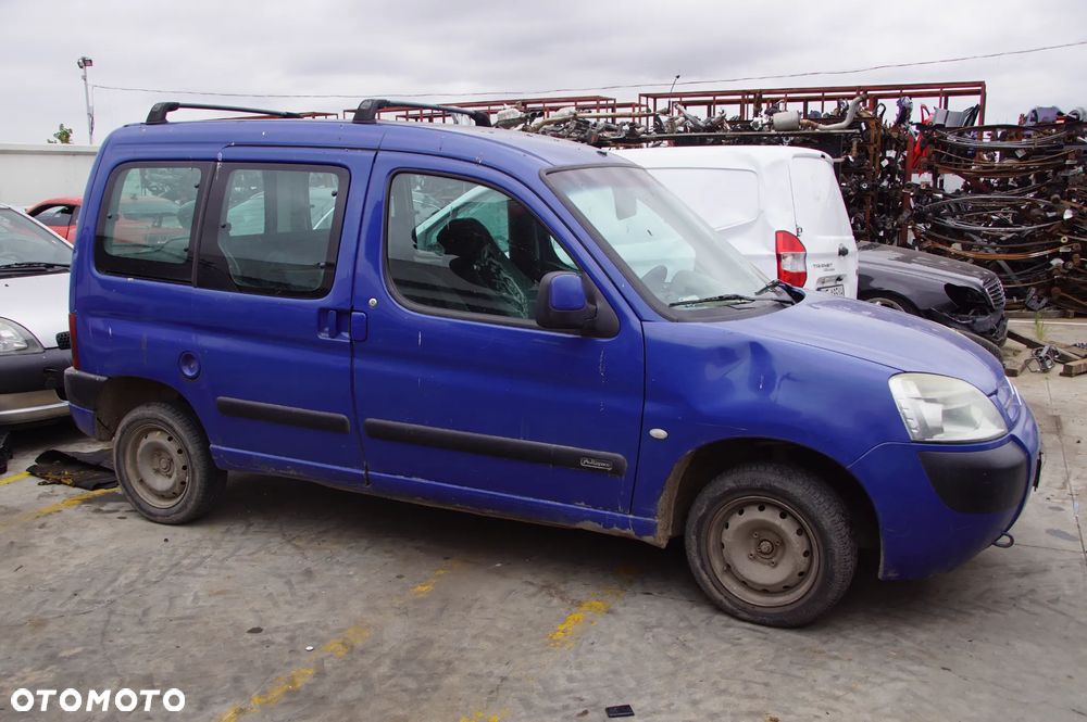 Auto na części - Citroen Berlingo I Lift 1.9 D 69 KM DW8 BE4R KPV 2003R Silnik Skrzynia Klapa Maska Błotnik Drzwi Szyba Lusterko Deska Kokpit Sterownik Moduł Licznik - 7
