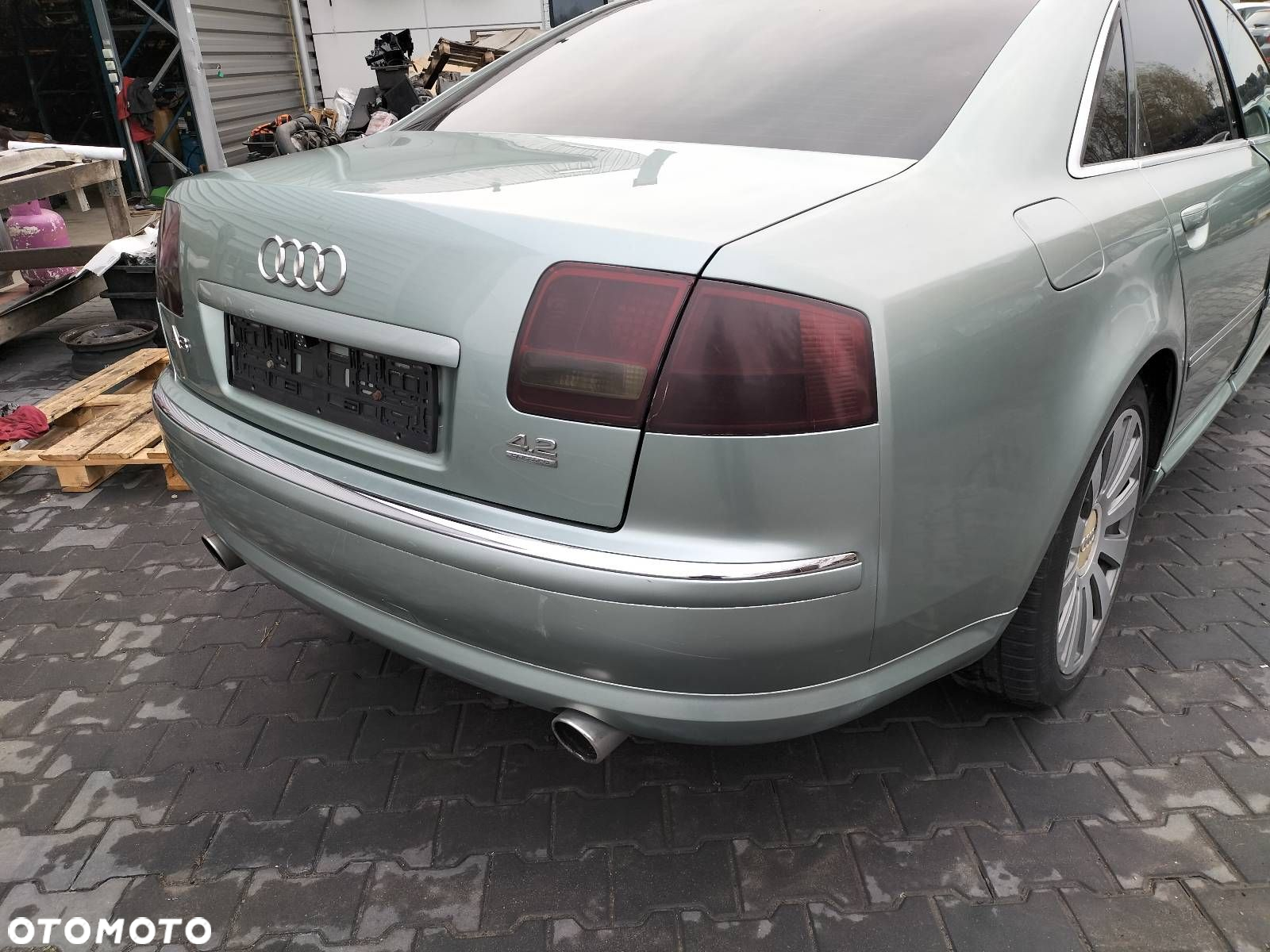 KOMPLETNY TYŁ KLAPA BAGAŻNIKA ZDERZAK TYŁ LAMPY AUDI A8 D3 LX6Z - 2