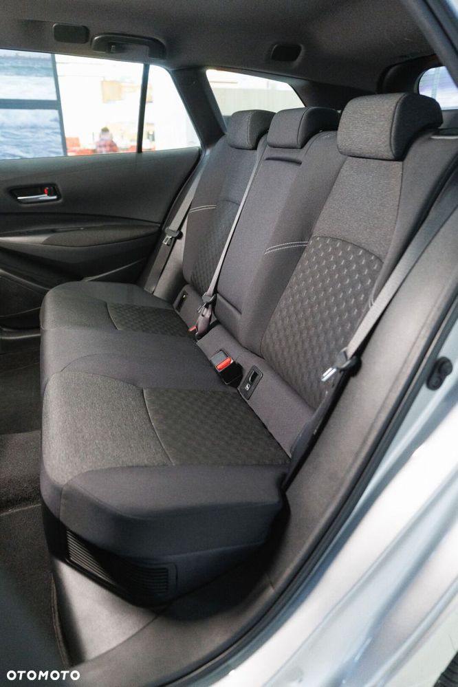 Toyota Corolla 1.8 Hybrid Comfort - 19