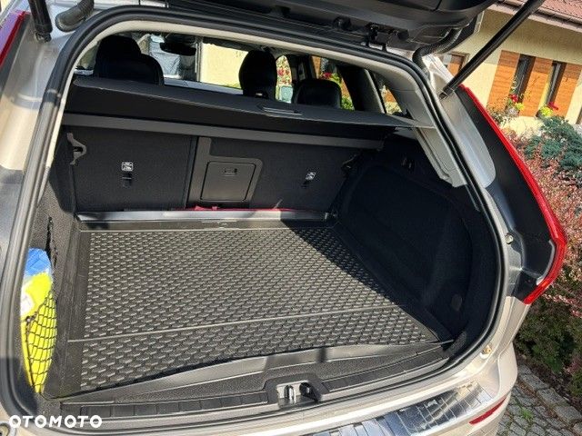 Volvo XC 60 B4 D Geartronic Inscription - 18
