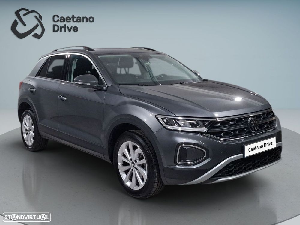 VW T-Roc 1.5 TSI Urban DSG - 10