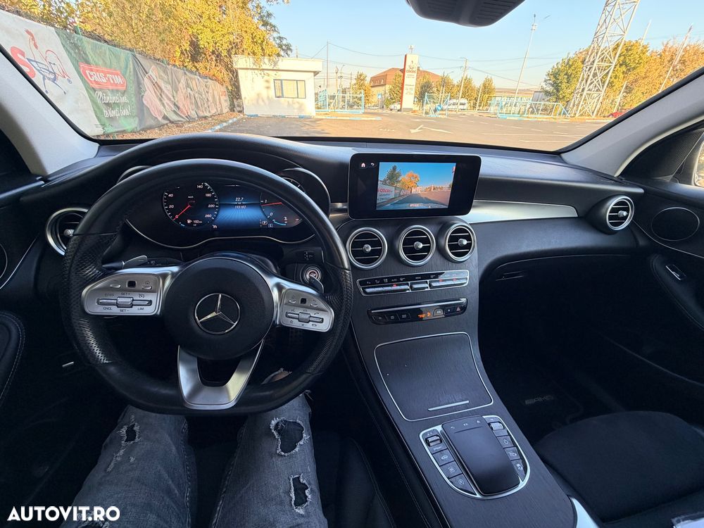 Mercedes-Benz GLC 220 d 4MATIC - 11