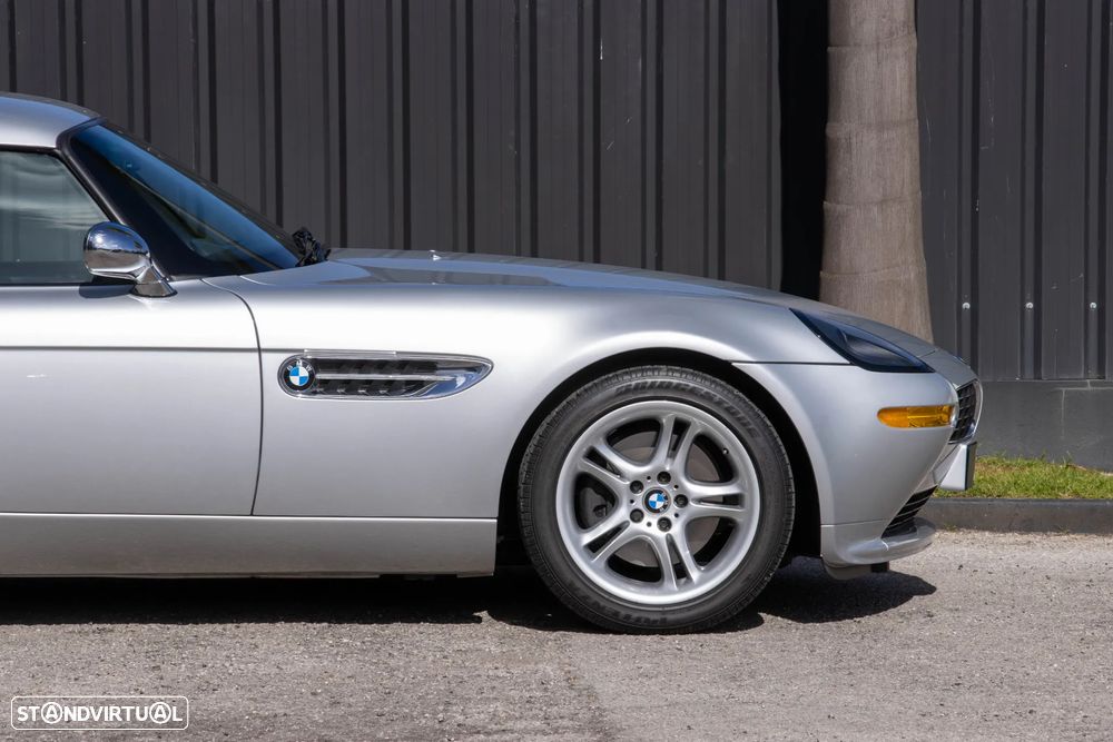 BMW Z8 Standard - 28