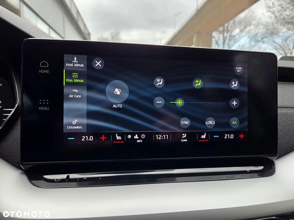 Skoda Octavia 2.0 TDI SCR Style DSG - 32