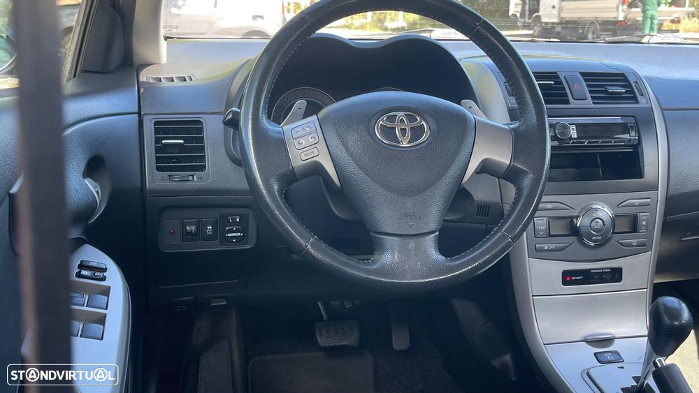 Toyota Corolla 1.4 D-4D Sol MMT - 11